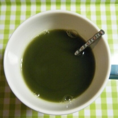 濃くおいしい緑茶いただきました♪栄養満点(*^_^*)♪夏バテ防止に好いですね♪
